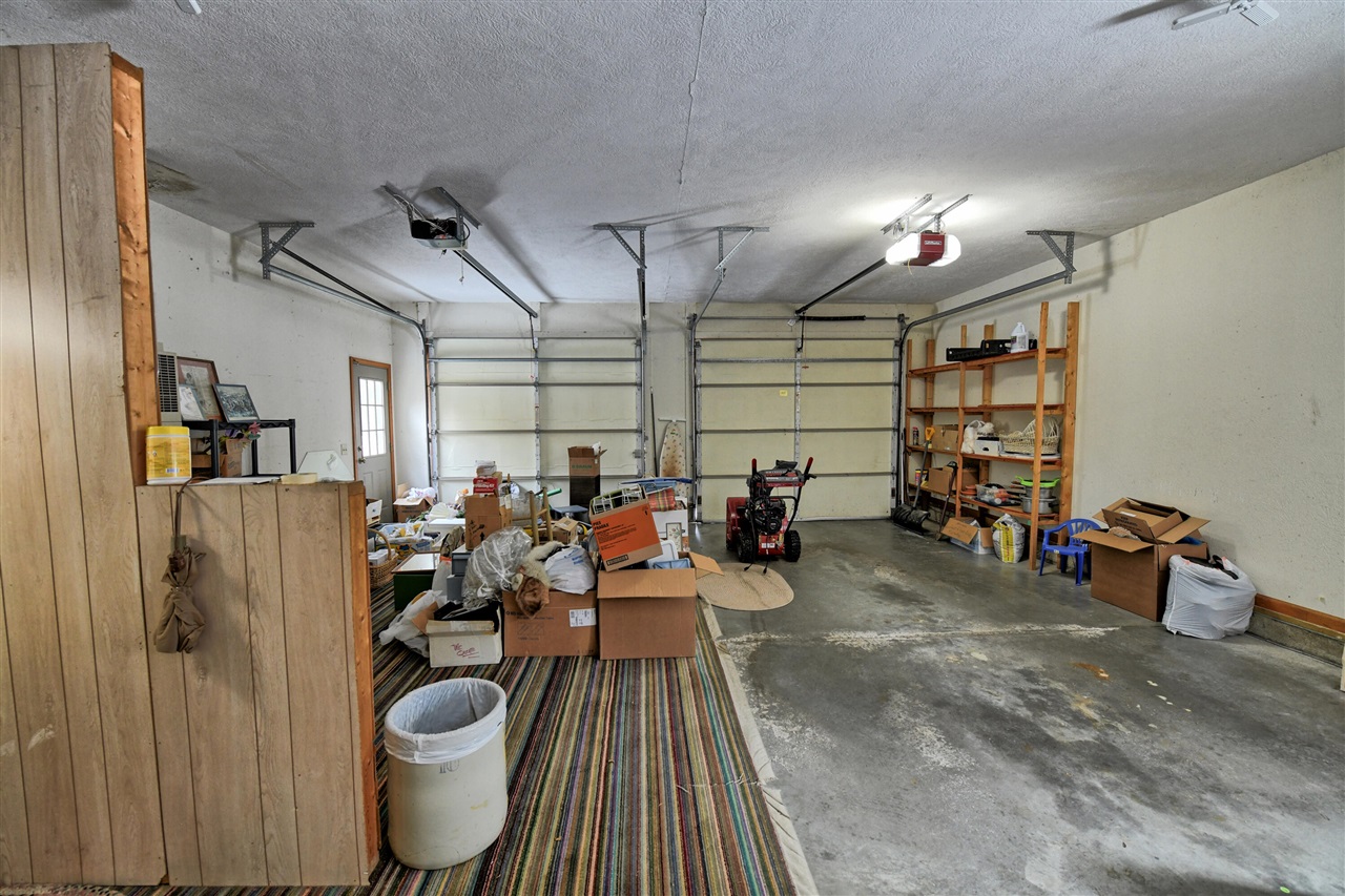 11678 E Grand River Avenue, Portland, MI, 48875