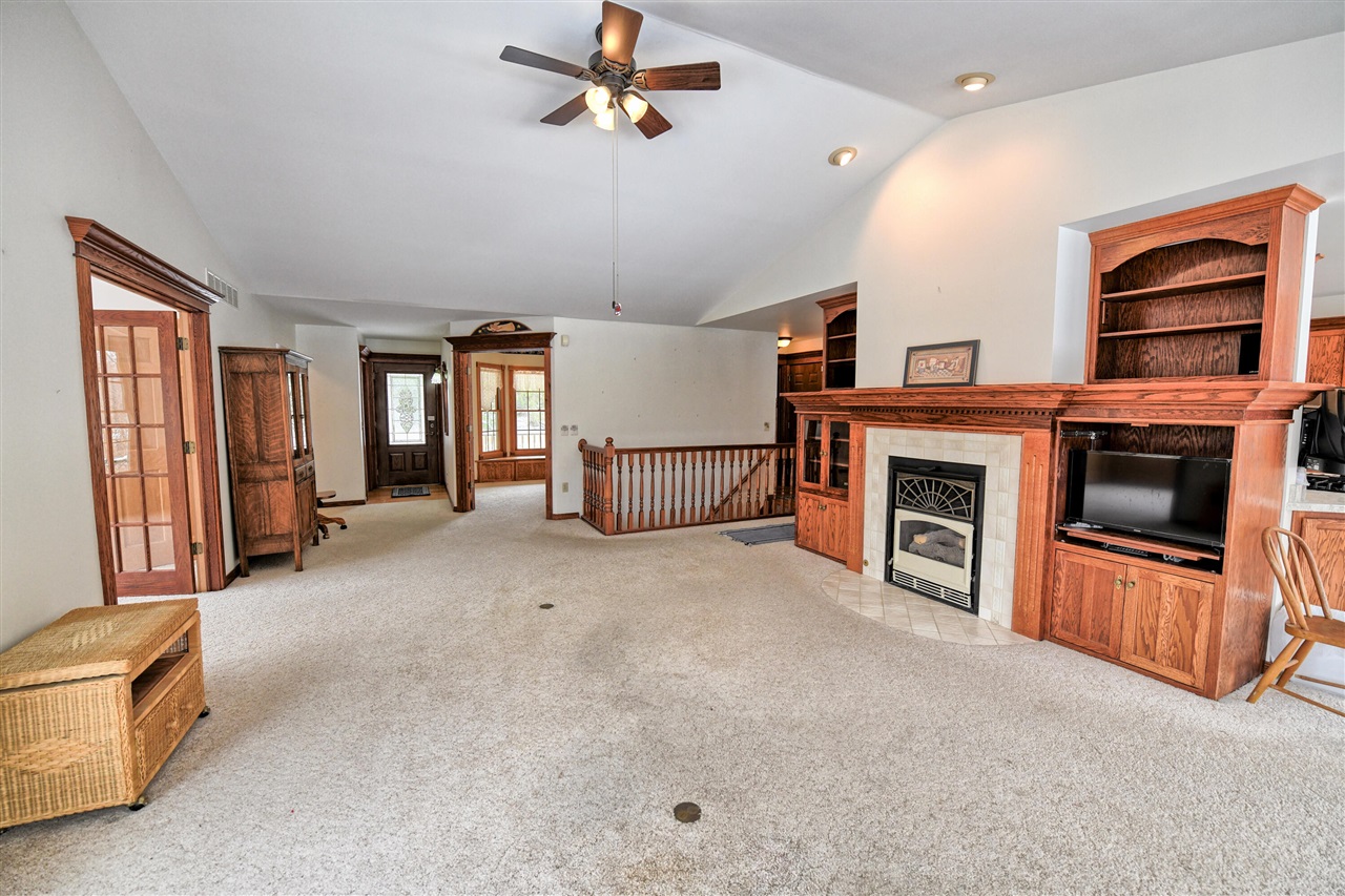 11678 E Grand River Avenue, Portland, MI, 48875