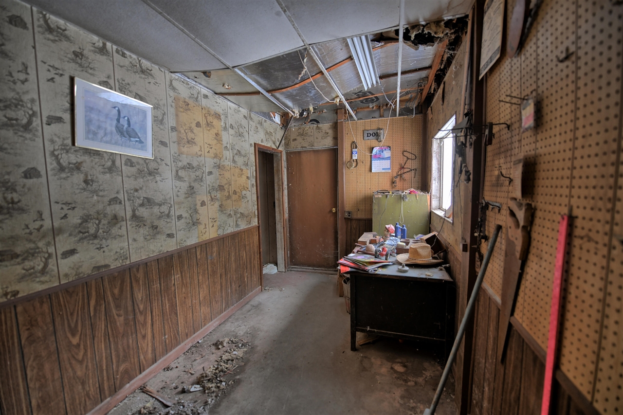 11678 E Grand River Avenue, Portland, MI, 48875