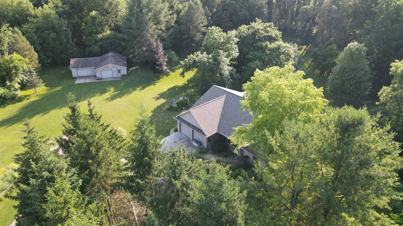 11678 E Grand River Avenue, Portland, MI, 48875