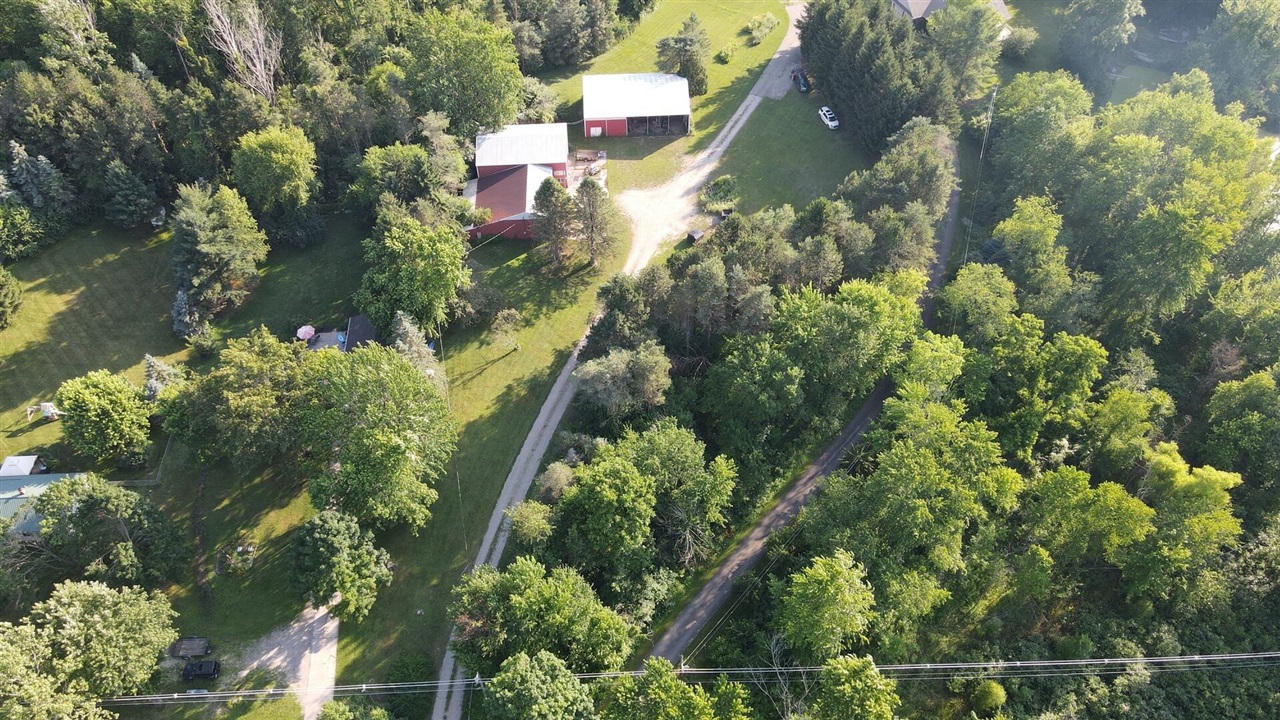 11678 E Grand River Avenue, Portland, MI, 48875