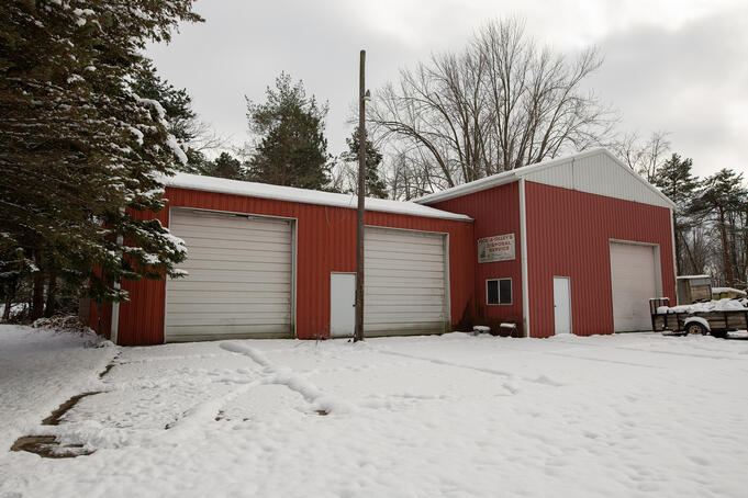 11678 E Grand River Avenue, Portland, MI, 48875