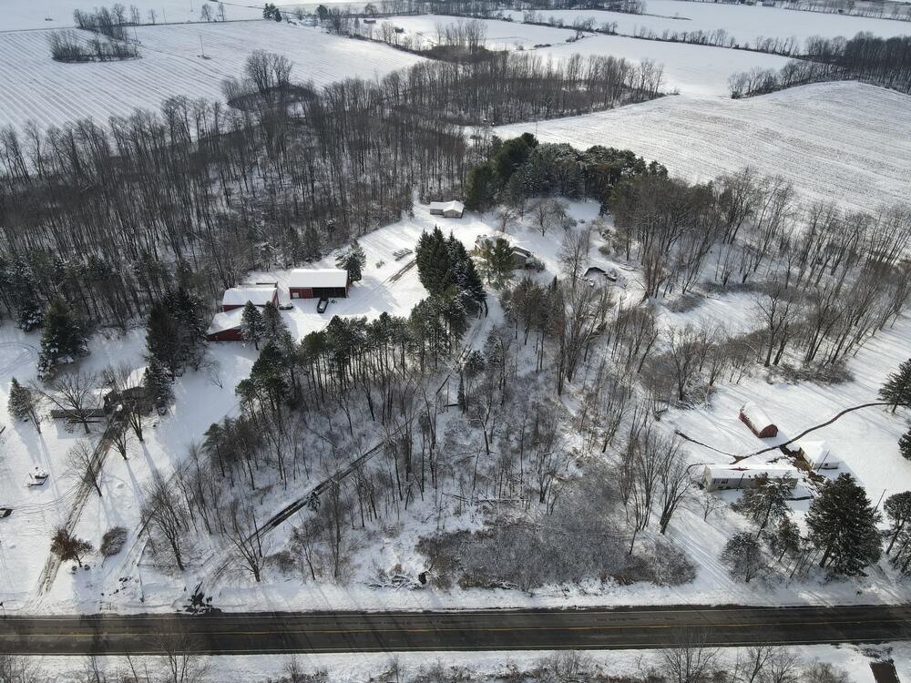 11678 E Grand River Avenue, Portland, MI, 48875