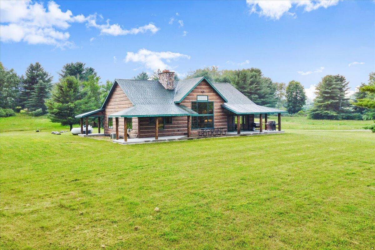 Photo 2 of Single family home for sale at 101 N Wyman Rd, Remus, MI 49340 | MLS# 70484218 | Listing updated on 2026-09-28