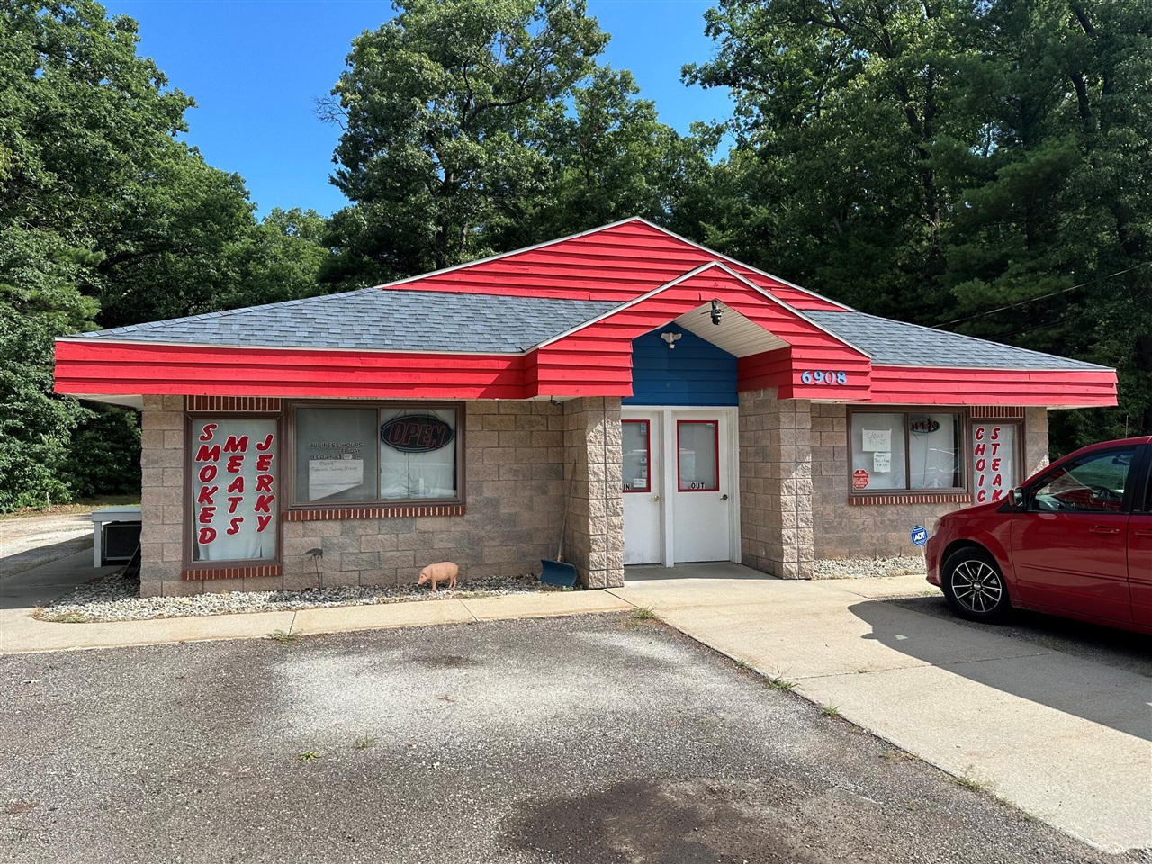 6908 E Apple Avenue, Muskegon, MI, 49442-4968