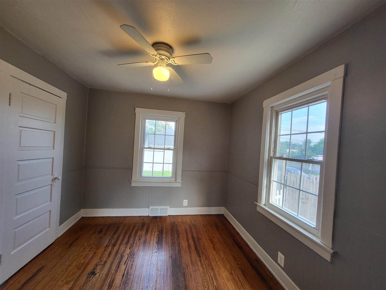 2120 5th Street, Wyandotte, MI, 48192-4030