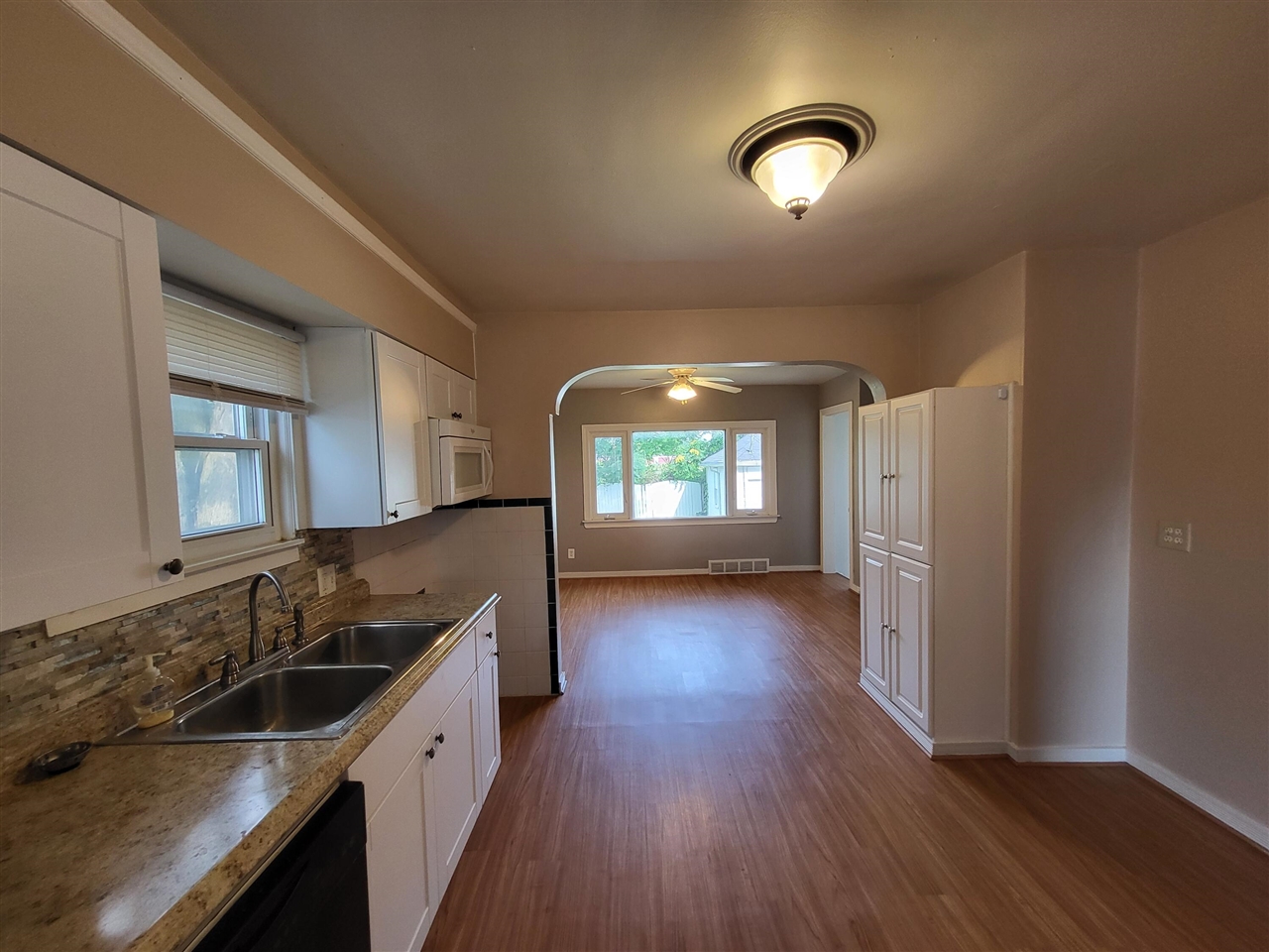 2120 5th Street, Wyandotte, MI, 48192-4030