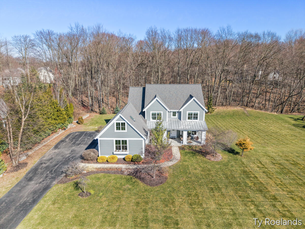 Homes for sale in Grand Rapids, MI | 3757 Lake Birch St, Grand Rapids, MI 49525 | MLS# 70486027