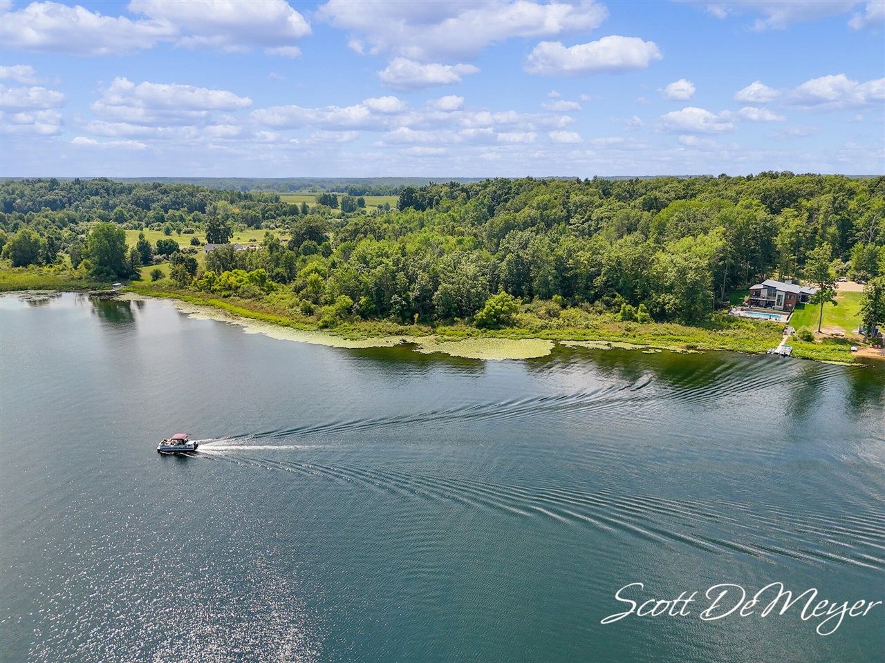 Homes for sale in Belding, MI | 12543 Woodland Park Dr, Belding, MI 48809 | MLS# 70486893