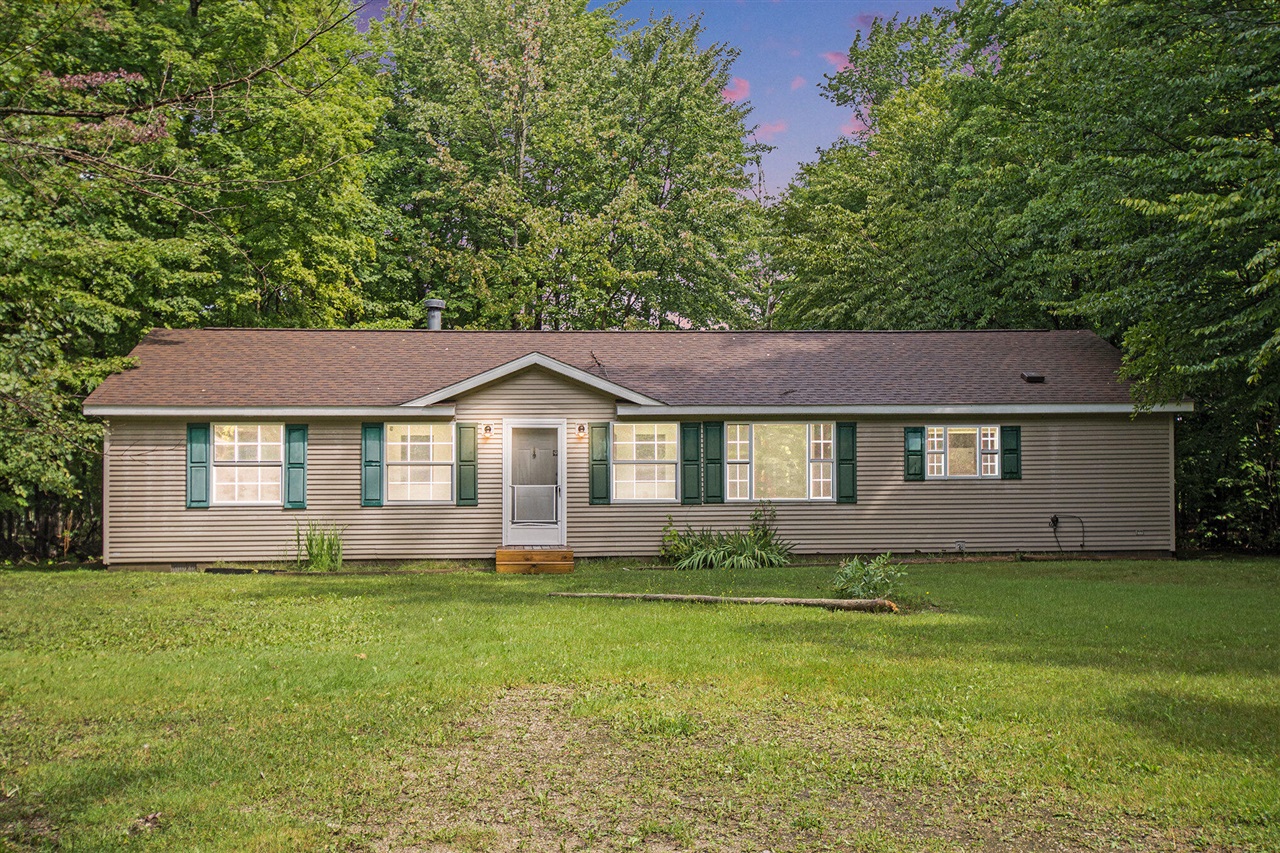 1st image of 31588 W Birch Shores Dr, Trout Lake, MI 49793 | MLS# 70488434