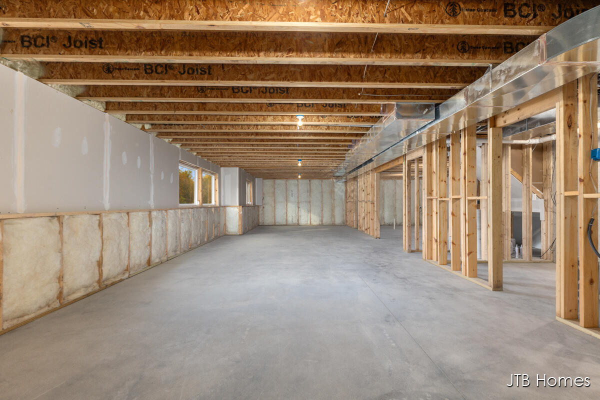 1080 N Washington Street, Lowell, MI, 49331