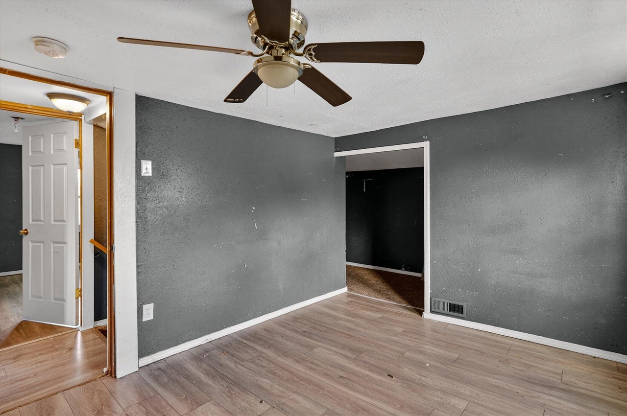 226 E High Street, Jackson, MI, 49203-3285