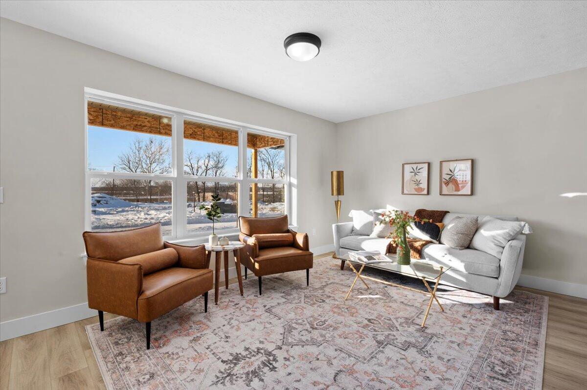 444 Pleasant Street, Grand Rapids, MI, 49503-4961