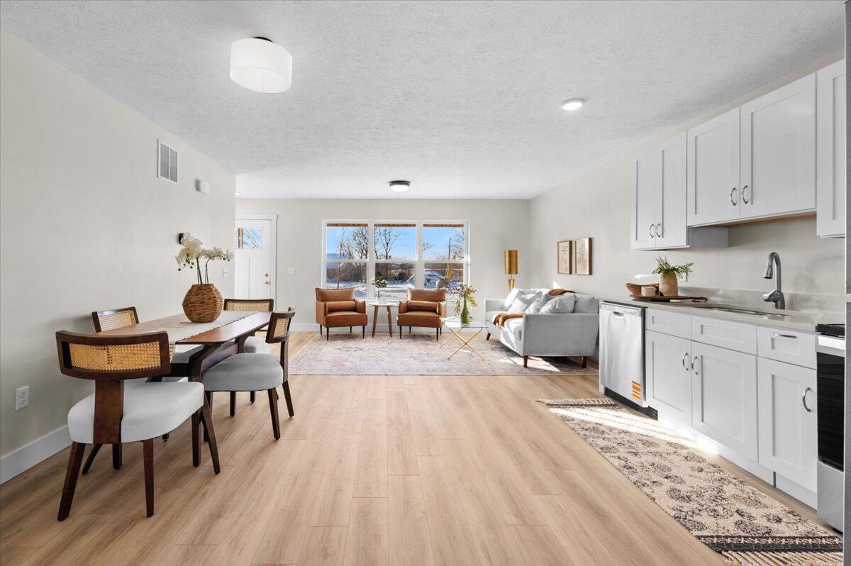 452 Pleasant Street, Grand Rapids, MI, 49503