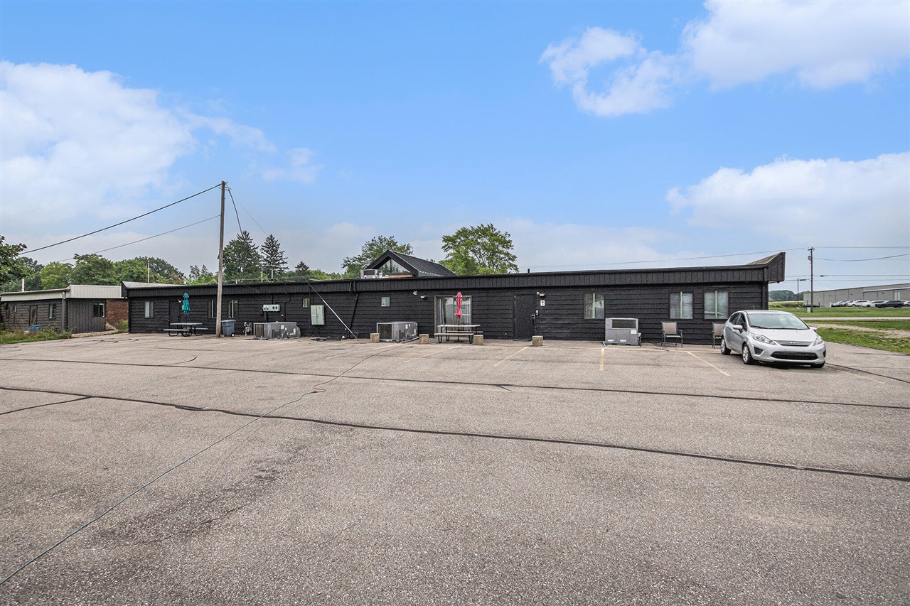 3830-3824 M-139, Saint Joseph, MI, 49085