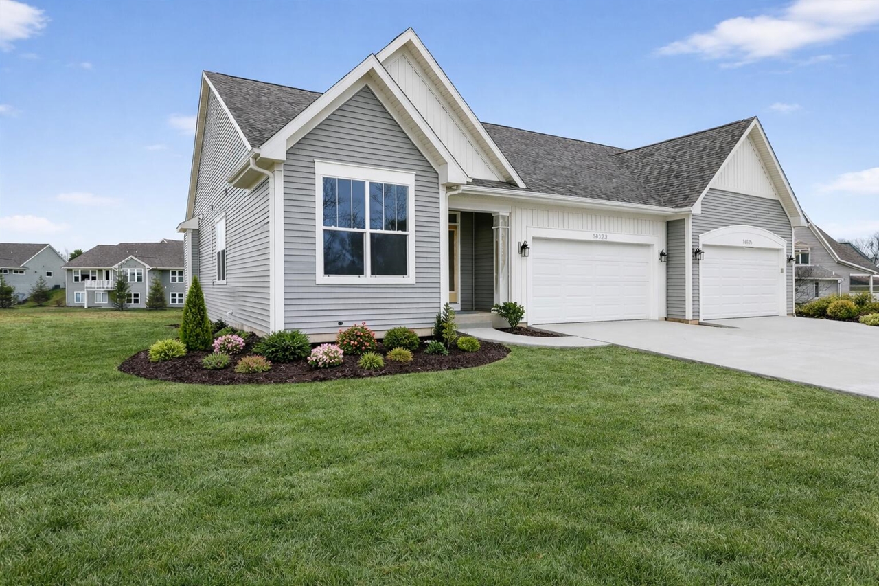 Homes for sale in Vicksburg, MI | 14323 Bridgeview Pointe, Vicksburg, MI 49097 | MLS# 70490678