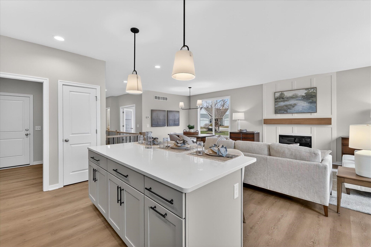 14323 Bridgeview Pointe, Vicksburg, MI, 49097-9120