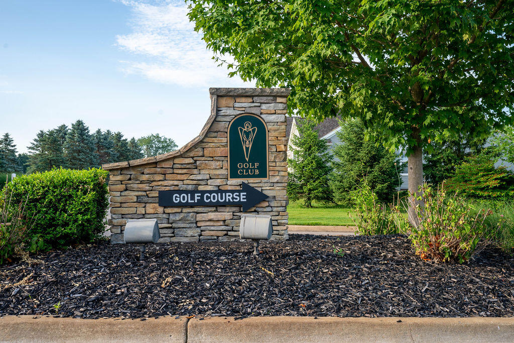 14323 Bridgeview Pointe, Vicksburg, MI, 49097-9120