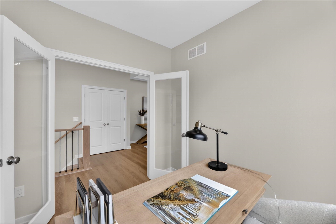 14323 Bridgeview Pointe, Vicksburg, MI, 49097-9120