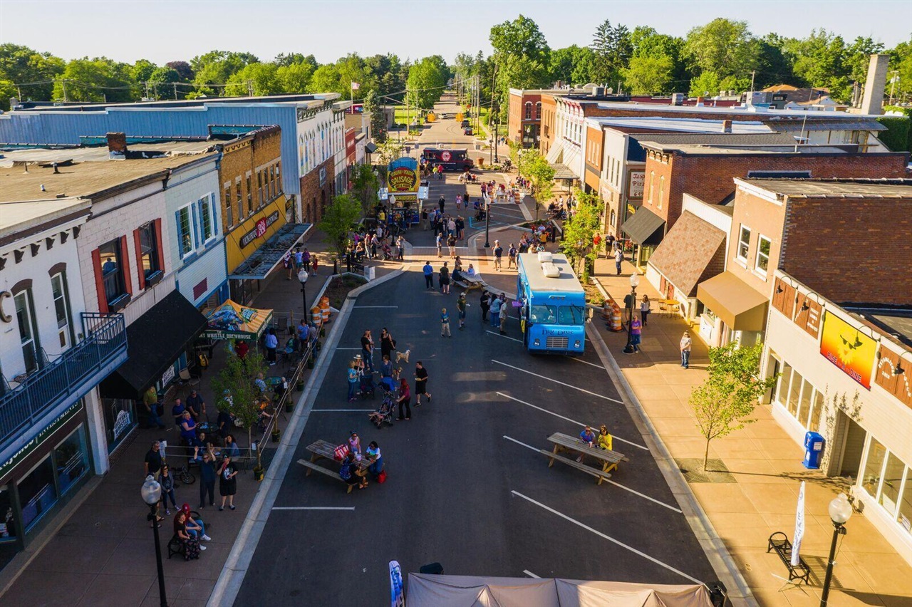 14323 Bridgeview Pointe, Vicksburg, MI, 49097-9120