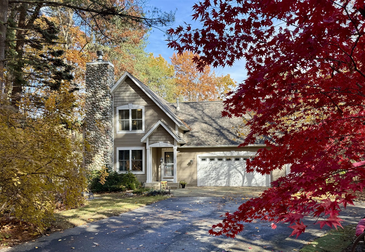 2339 Forest Trail Circle, Fennville, MI, 49408-9767