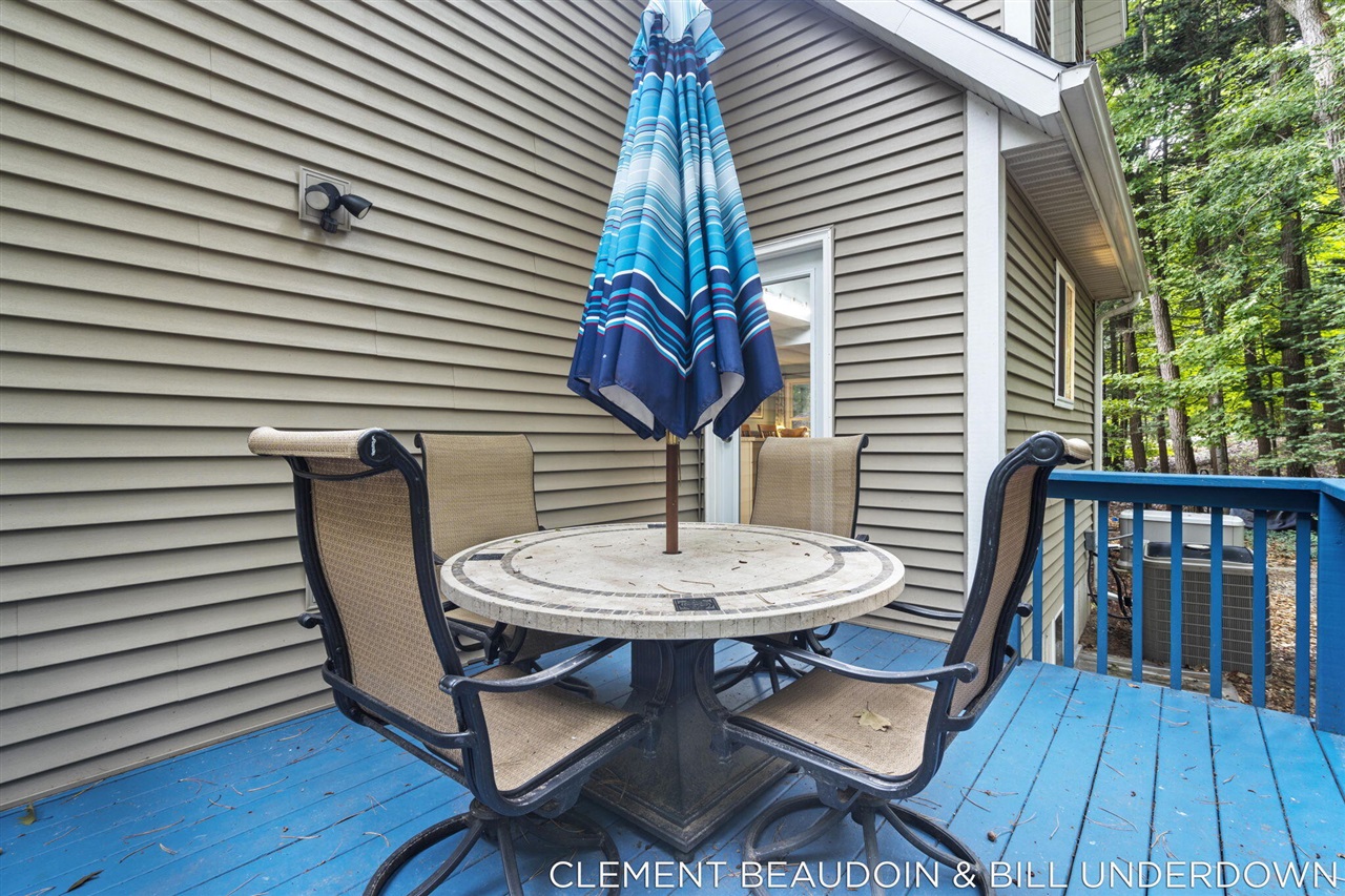 2339 Forest Trail Circle, Fennville, MI, 49408-9767