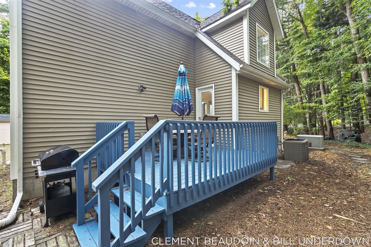 2339 Forest Trail Circle, Fennville, MI, 49408-9767