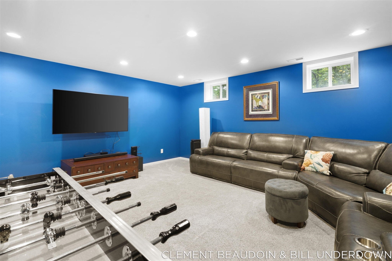 2339 Forest Trail Circle, Fennville, MI, 49408-9767