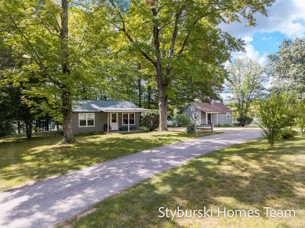 4th image of 226 N 176Th Ave, Walkerville, MI 49459 | MLS# 70492769