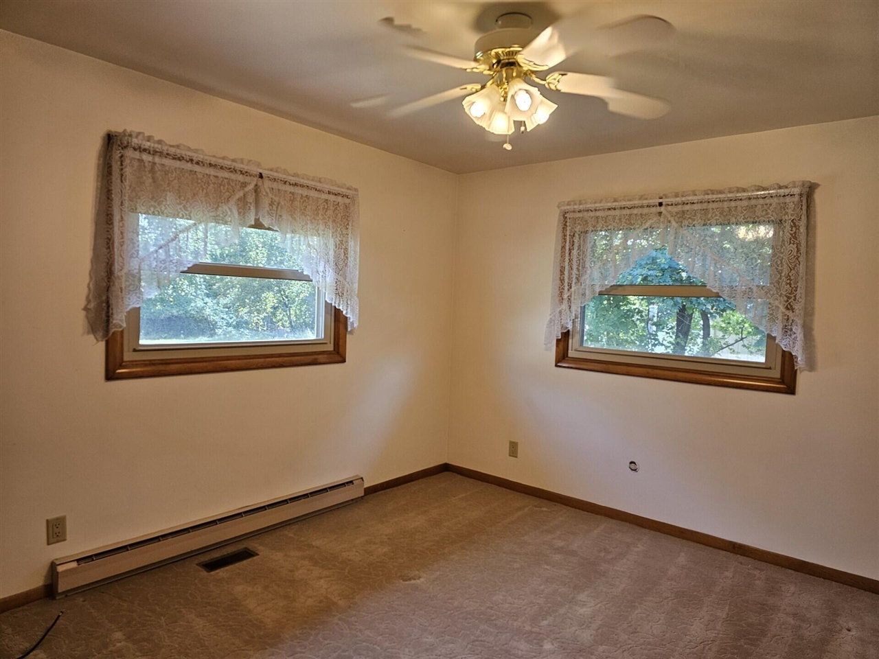 4872 Lester Avenue, Fremont, MI, 49412