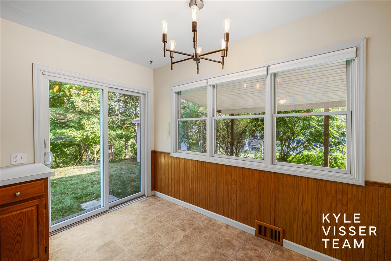 2757 Cascade Springs Drive, Grand Rapids, MI, 49546-7419