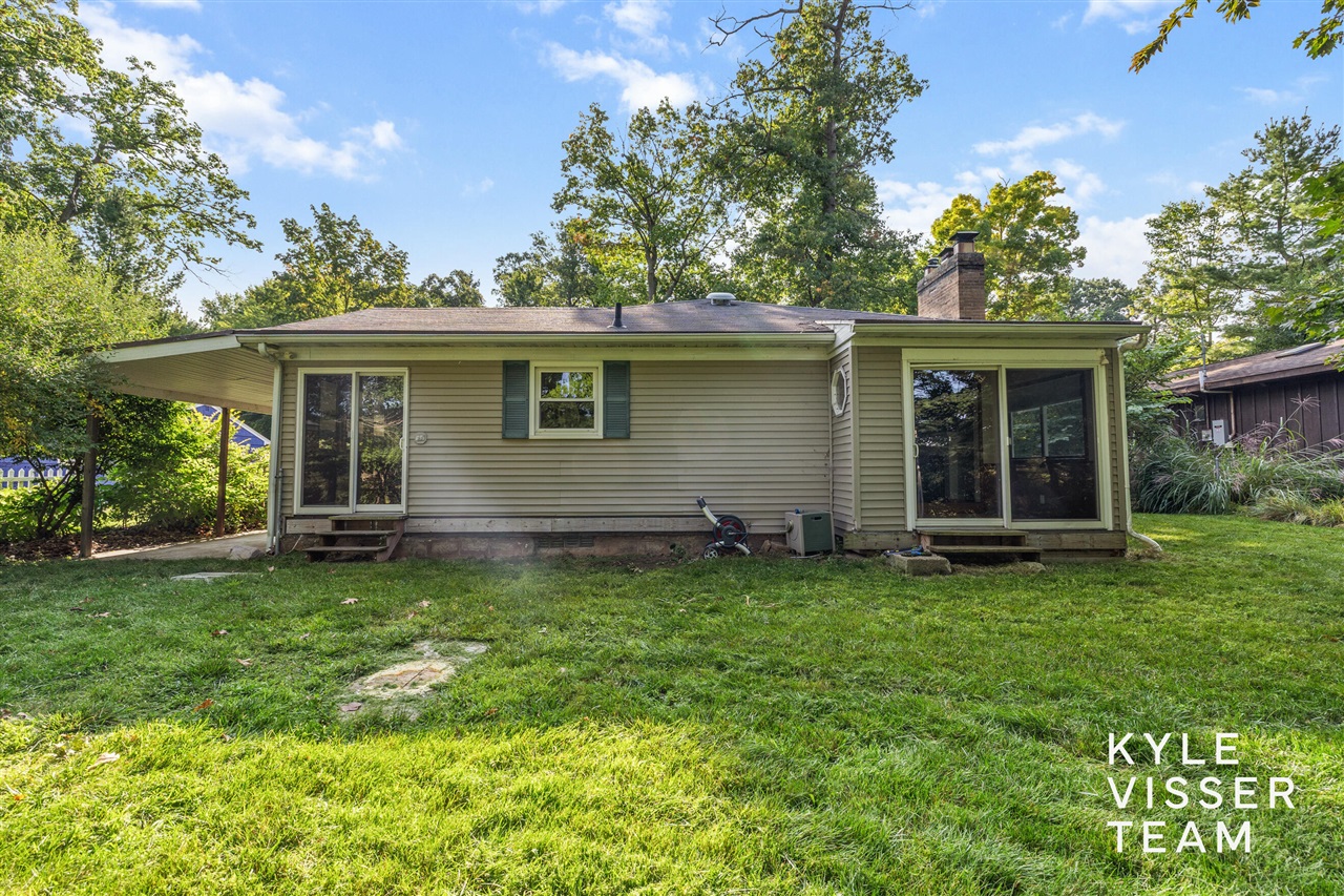 2757 Cascade Springs Drive, Grand Rapids, MI, 49546-7419