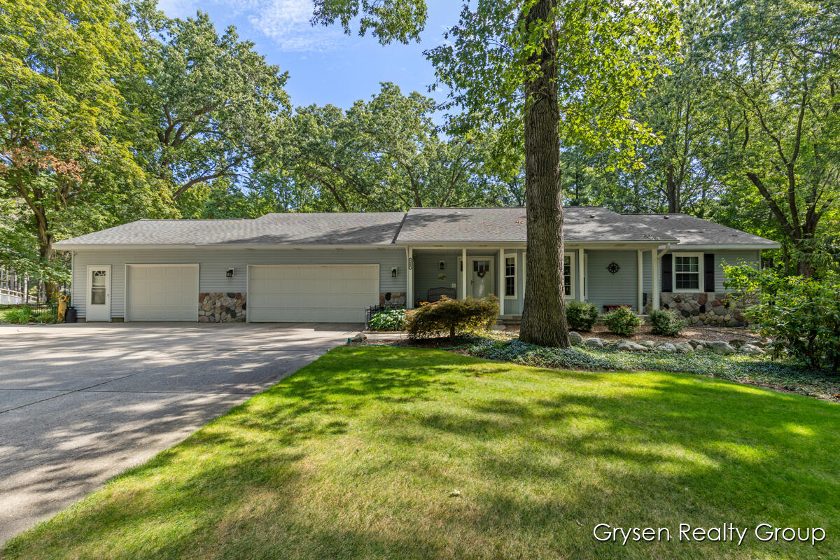 3687 Wentworth Drive, Wyoming, MI, 49519
