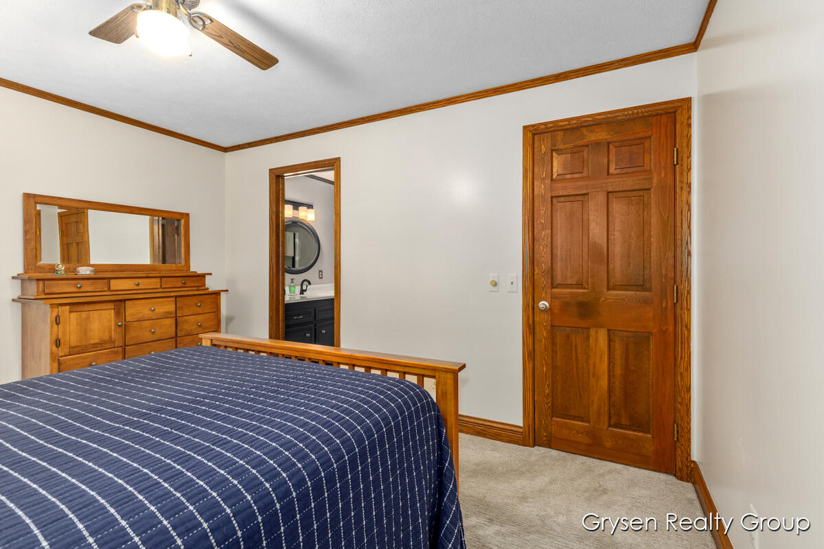 3687 Wentworth Drive, Wyoming, MI, 49519