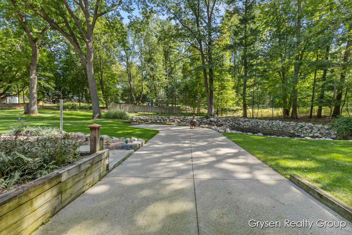 3687 Wentworth Drive, Wyoming, MI, 49519