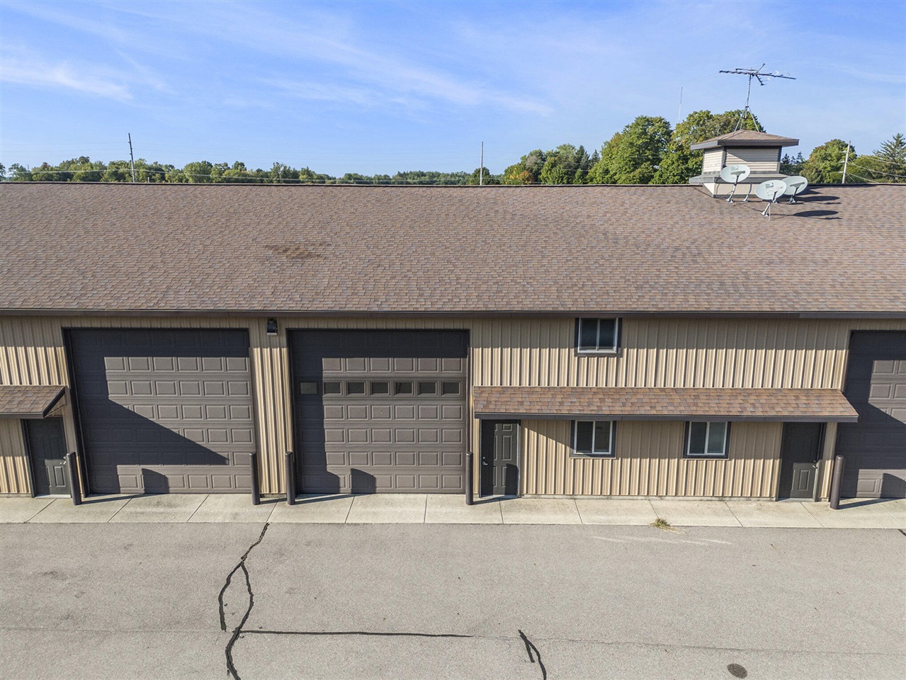 71057 Cr 388, South Haven, MI, 49090