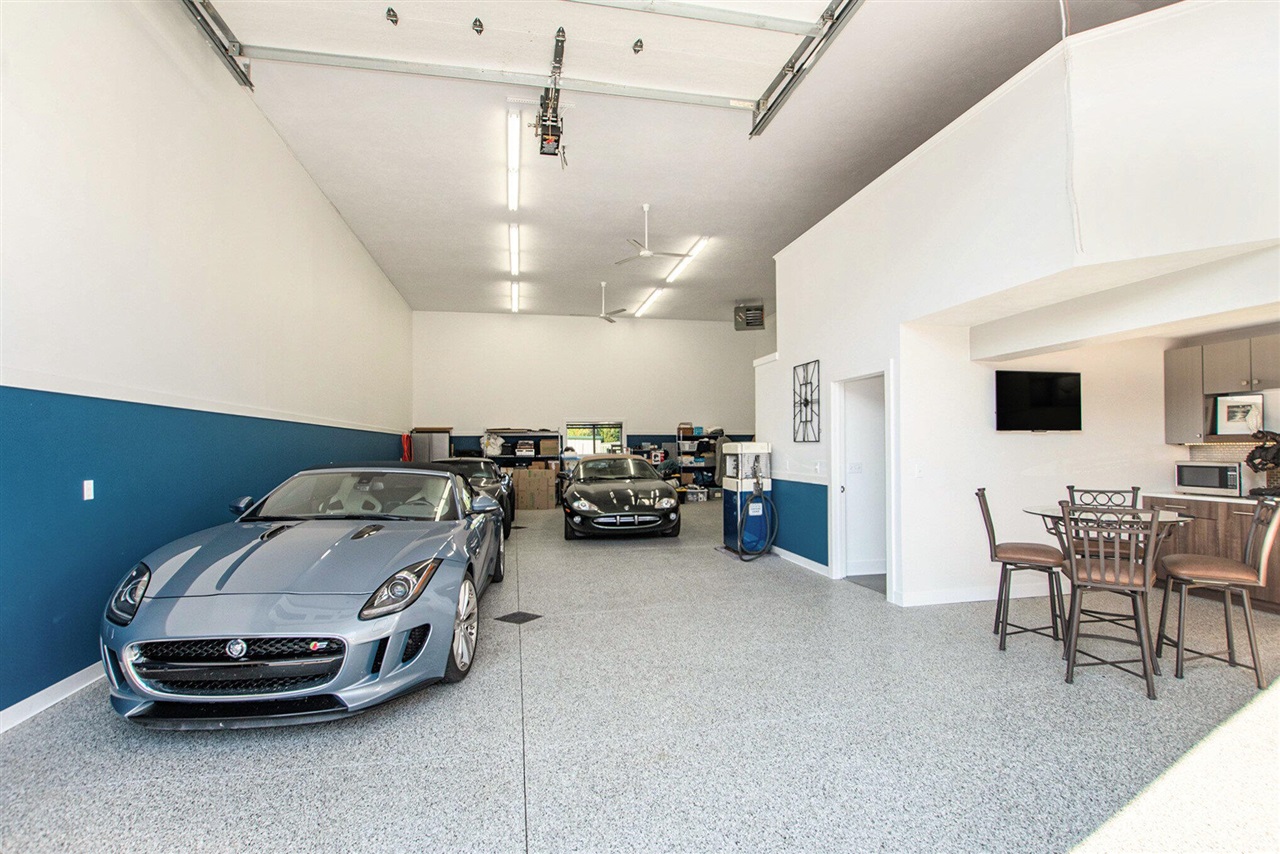 71057 Cr 388, South Haven, MI, 49090