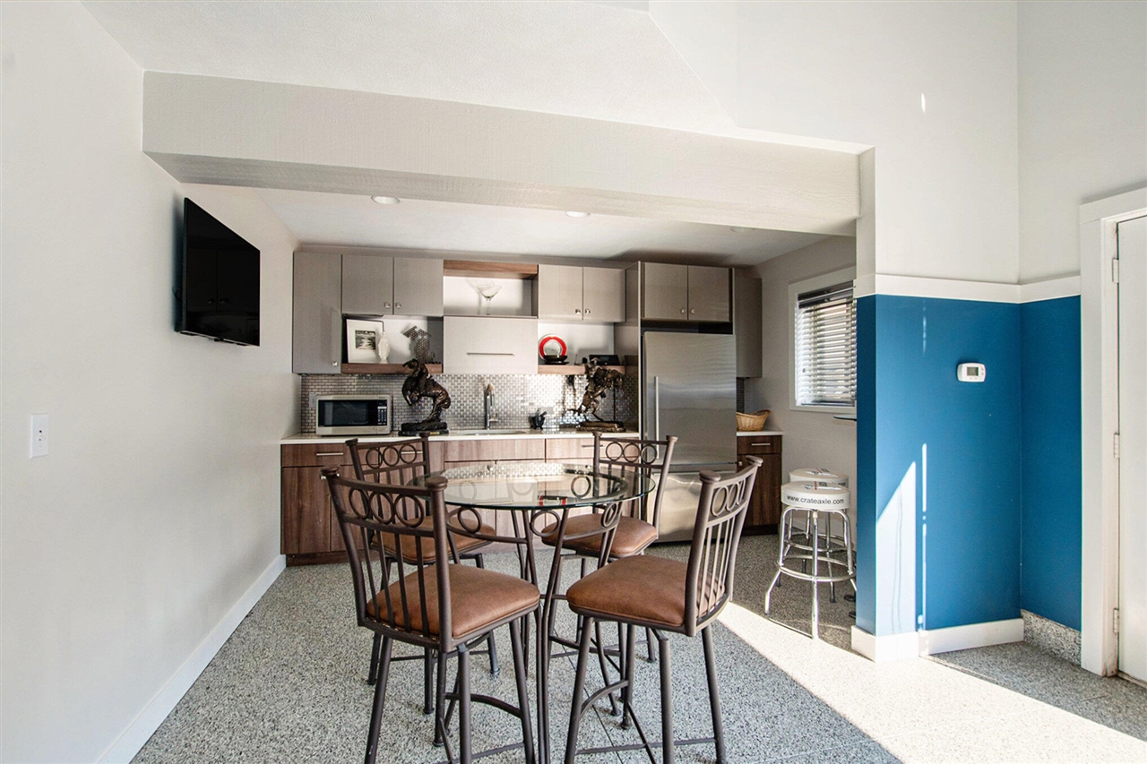 71057 Cr 388, South Haven, MI, 49090