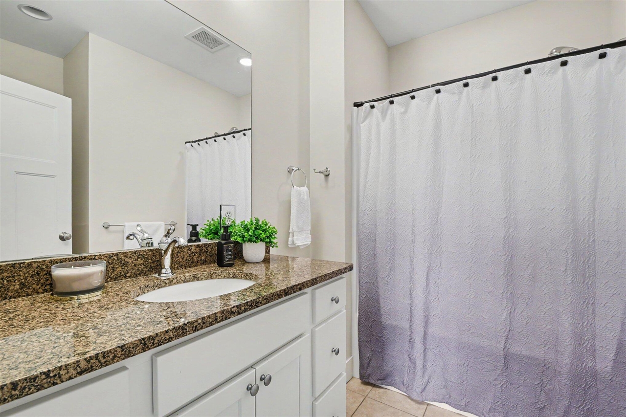 735 Bagley Avenue UNIT&nbsp;8, East Grand Rapids, MI, 49506