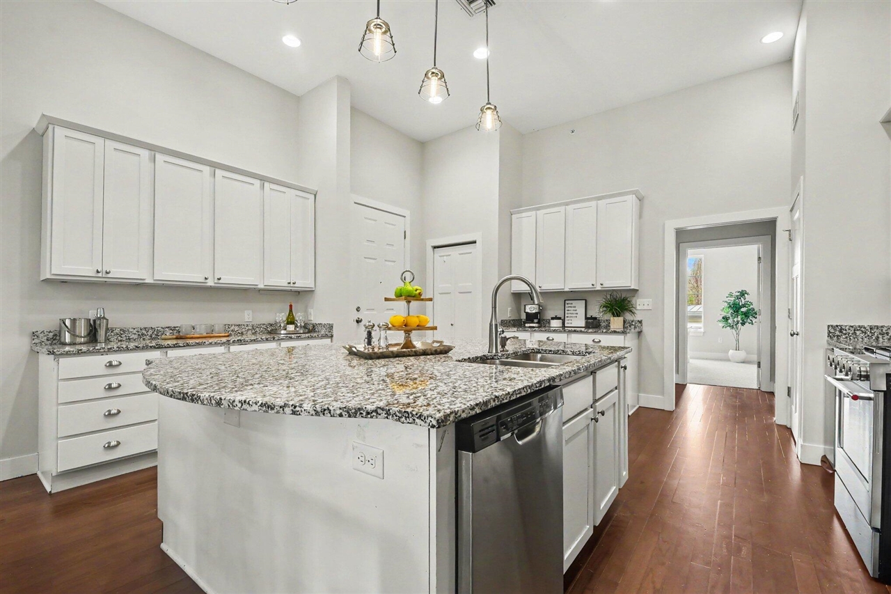 735 Bagley Avenue UNIT&nbsp;8, East Grand Rapids, MI, 49506