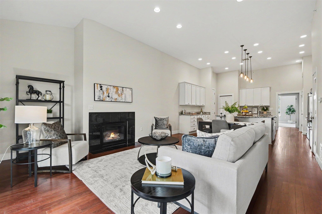 735 Bagley Avenue UNIT&nbsp;8, East Grand Rapids, MI, 49506