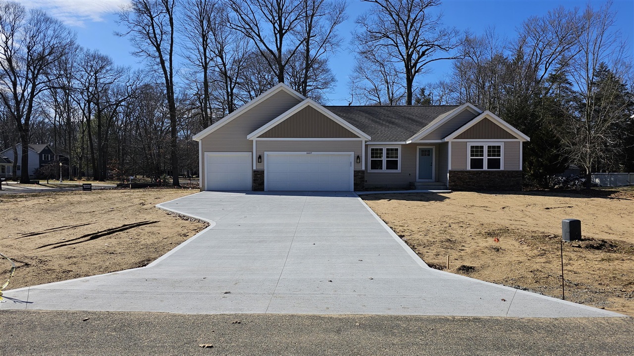 Homes for sale in Whitehall, MI | 6687 Shari Dr, Whitehall, MI 49461 | MLS# 70494125