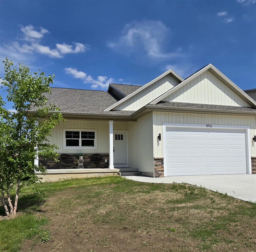 1st image of 1976 Aspen Vly Ln, Ionia, MI 48846 | MLS# 70494326