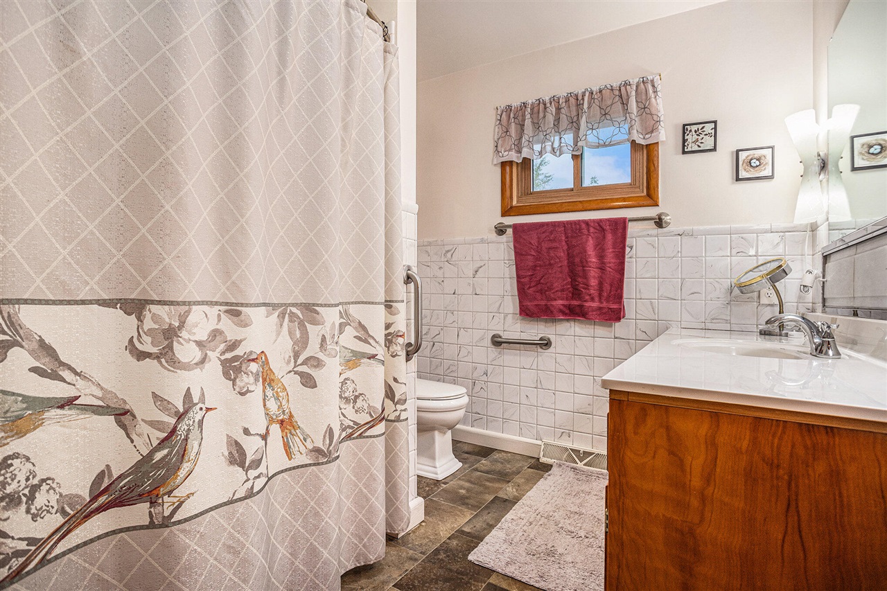 410 Franklin Street, Bronson, MI, 49028-1013