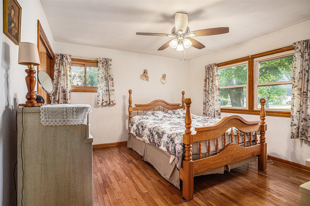 410 Franklin Street, Bronson, MI, 49028-1013