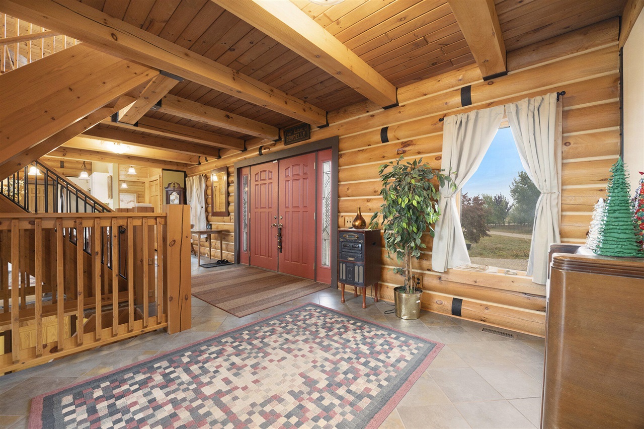 5957 S Landing Lane, Fremont, MI, 49412-8274