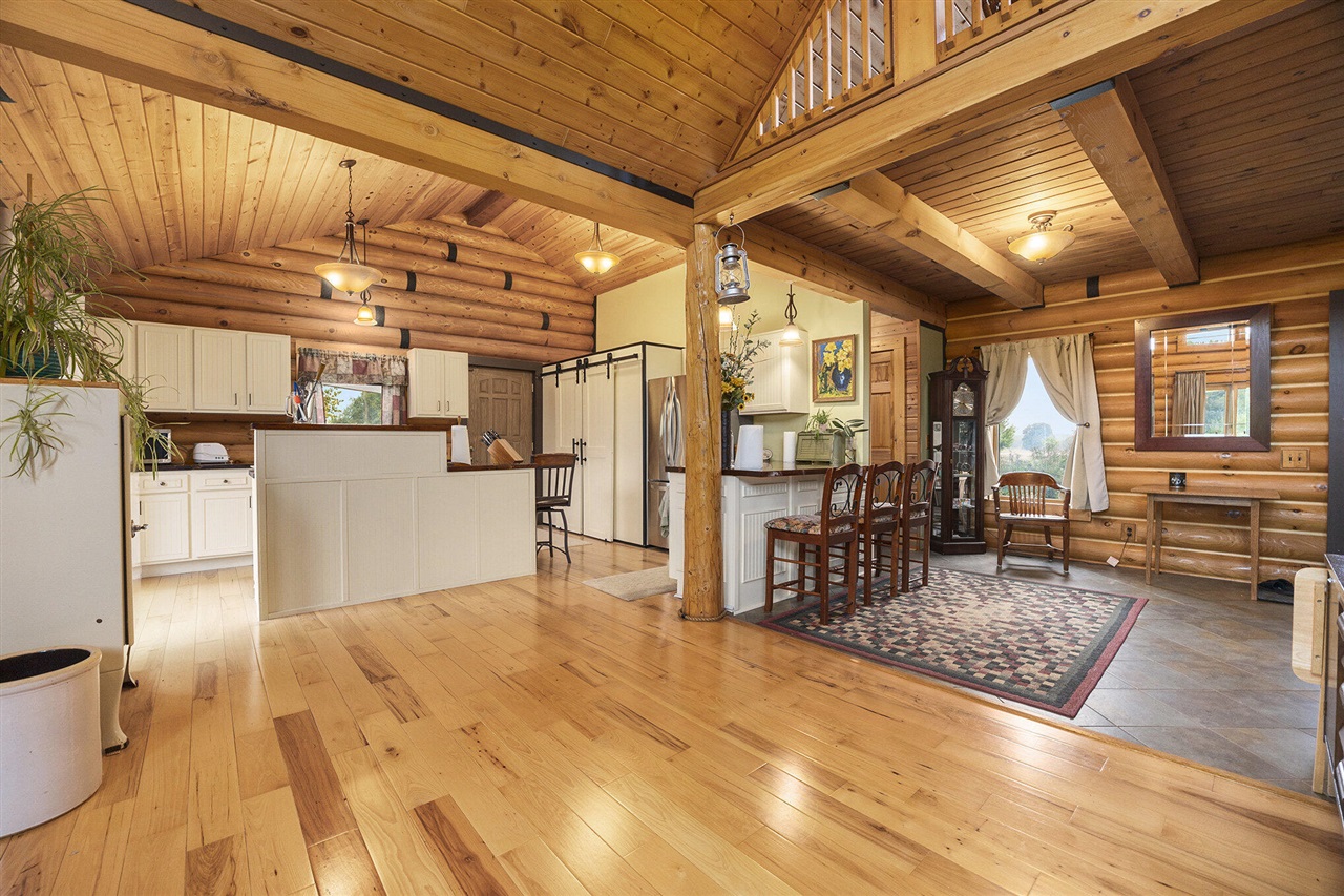 5957 S Landing Lane, Fremont, MI, 49412-8274