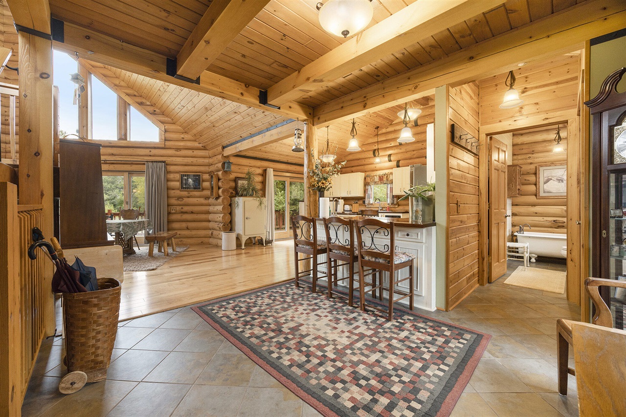 5957 S Landing Lane, Fremont, MI, 49412-8274