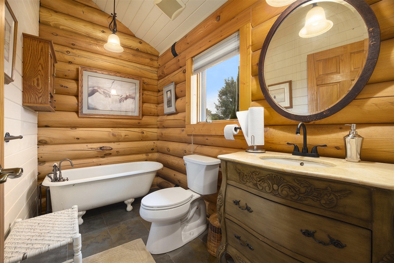 5957 S Landing Lane, Fremont, MI, 49412-8274