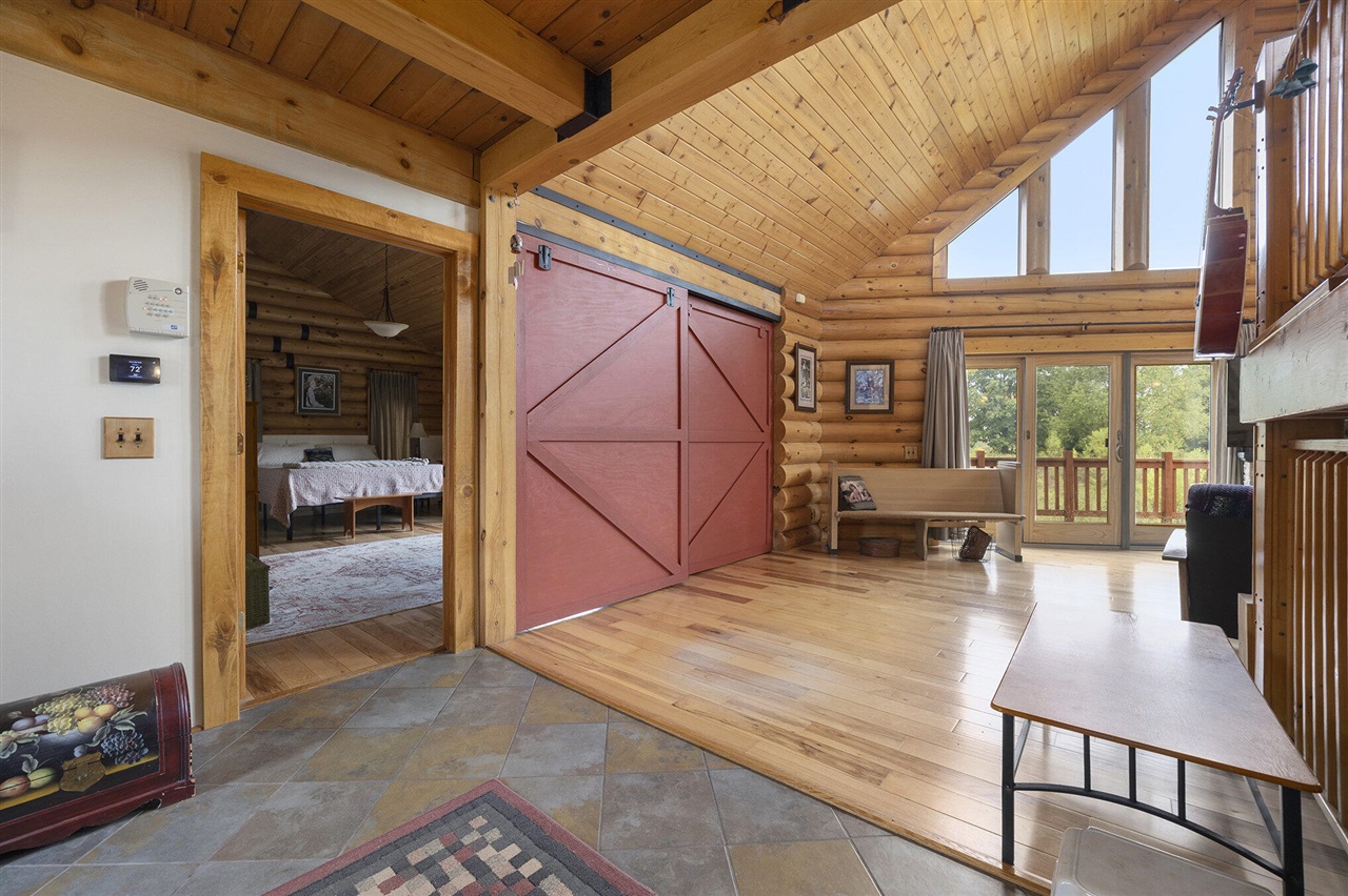 5957 S Landing Lane, Fremont, MI, 49412-8274